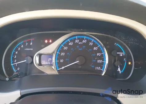 2011 Toyota Sienna Xle V6 z USA, uszkodzony, nr VIN 5TDYK3DC6BS004833